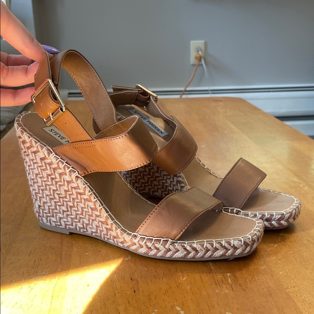Steve Madden Tan Wedge Sandals